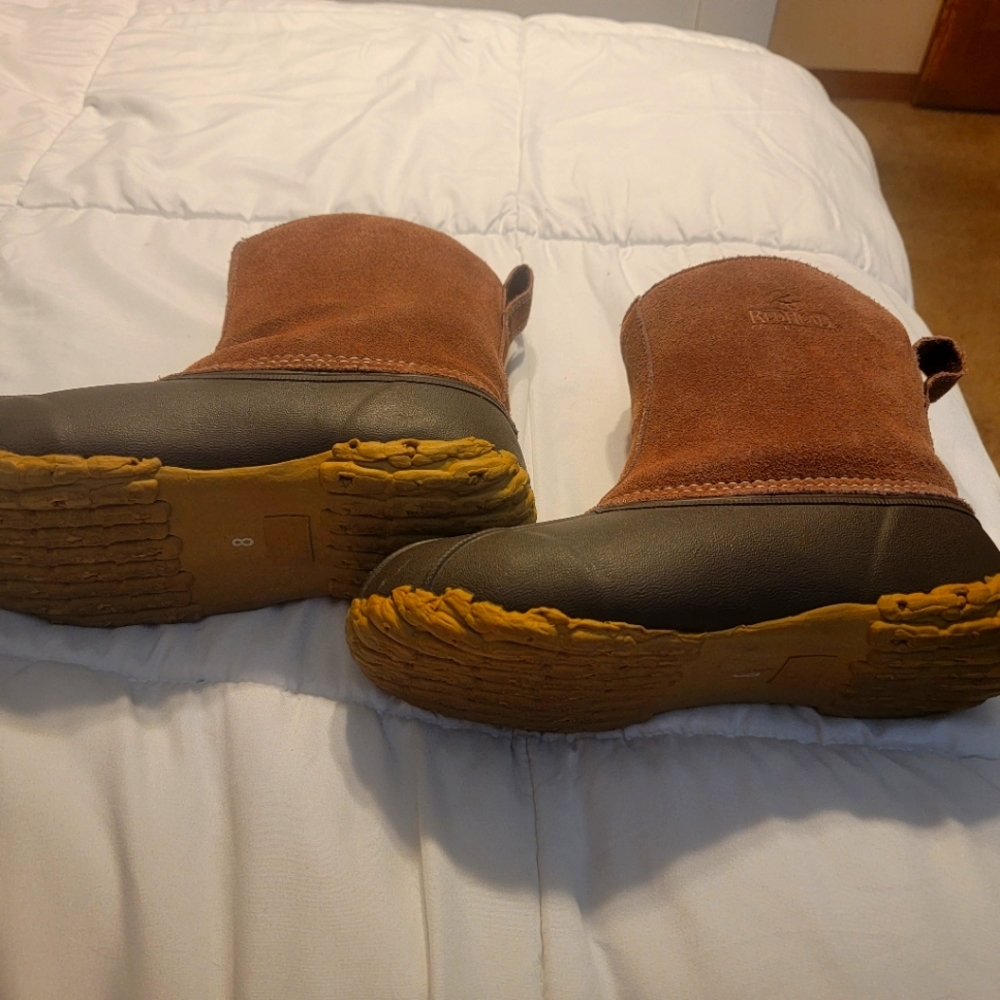 Redhead duck boots
